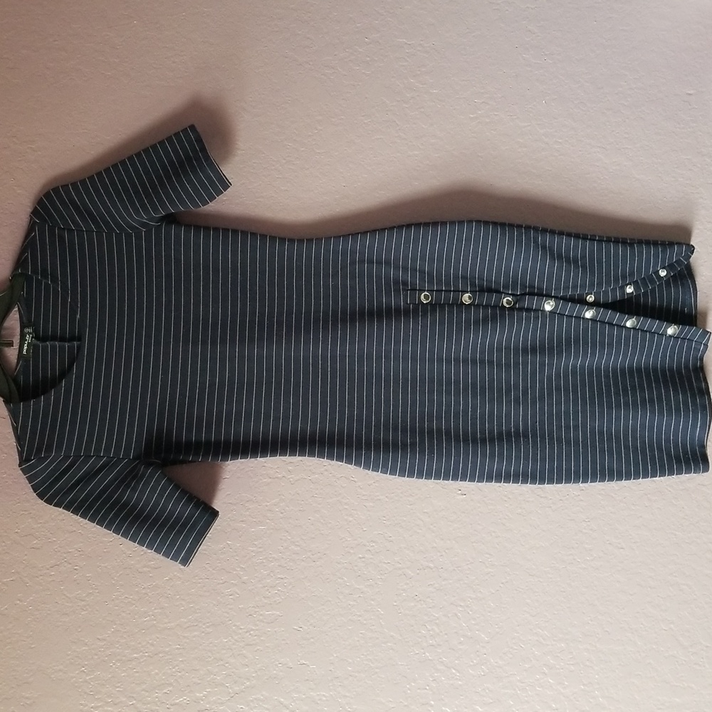 Popular Basics Midi Dress